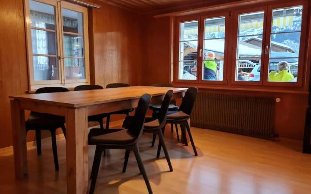 Chalet Engi for 6-8 People