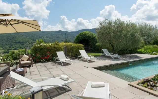 VILLA NINFEO 12&2, Emma Villas