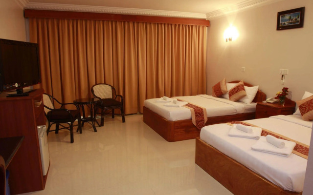 White Beach Hotel