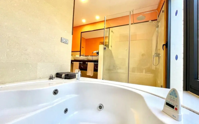 Beautiful 5-bed Villa in Playa Blanca