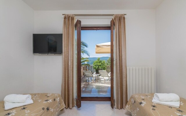 Nice Home in Rabac With Wifi and 2 Bedrooms