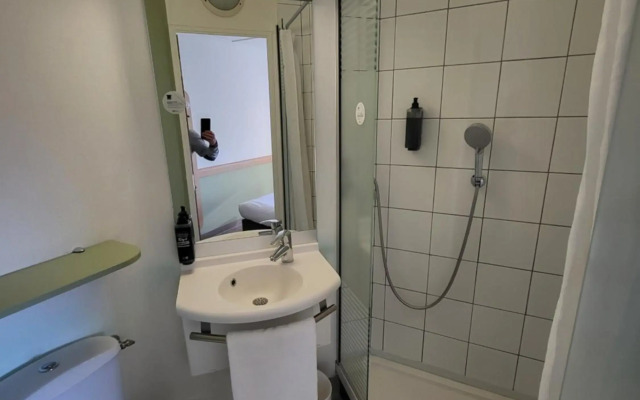 ibis budget Marseille la Valentine