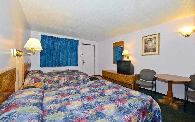 Canadas Best Value Inn