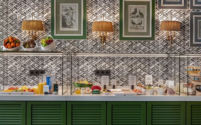 NH Collection Valencia Colón