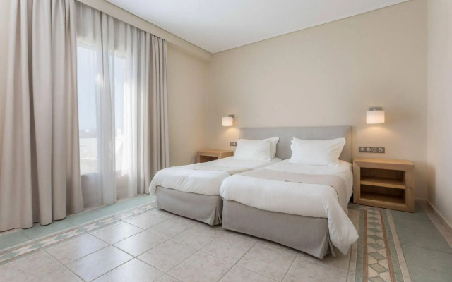 Porto Naxos Hotel