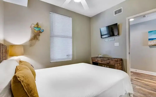 Grandview East 1002