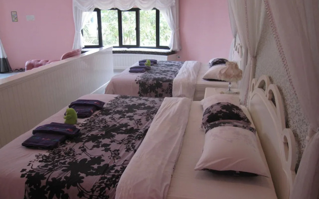 Gorilla Hills HuaHin