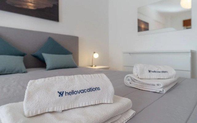 Quarteira Beach – 2nd D by HelloVacations