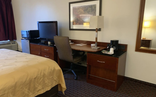 Days Inn by Wyndham Hartsfield Jackson Atlanta Airport West