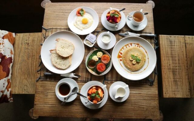 Sang Giri Mountain Tent Resort