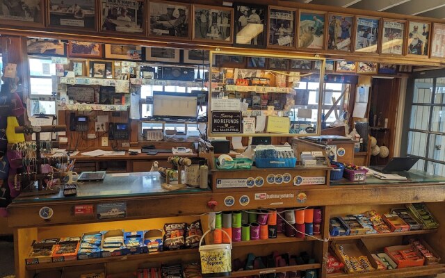 Bud N' Mary's Fishing Marina