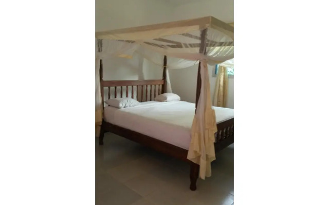 Union Beach Bungalows