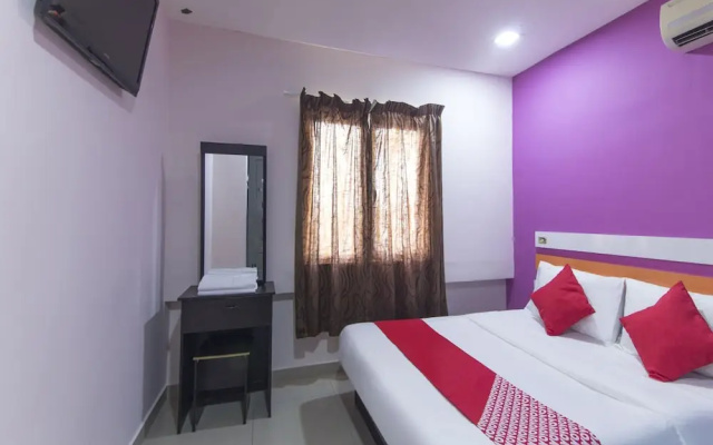 OYO 90296 Red Orange Hotel Port Klang