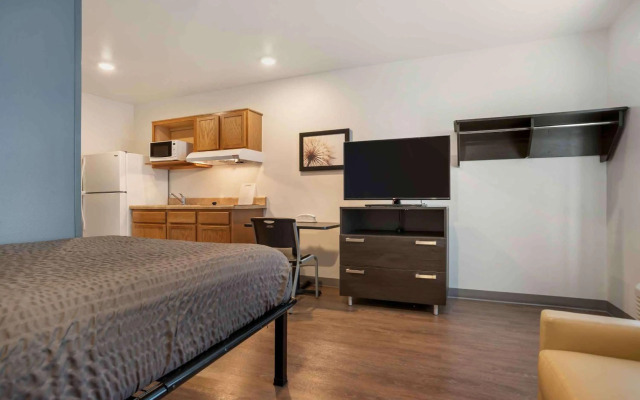 Extended Stay America Select Suites - Pensacola - Northeast