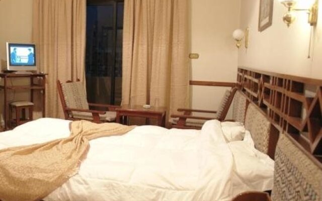 Al Naher Hotel