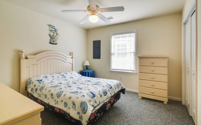 Half-mi to Wildwood Boardwalk: Family-friendly Apt