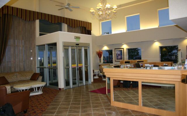 Crystal Inn Hotel & Suites Great Falls