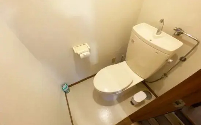 Cosmo Building 301