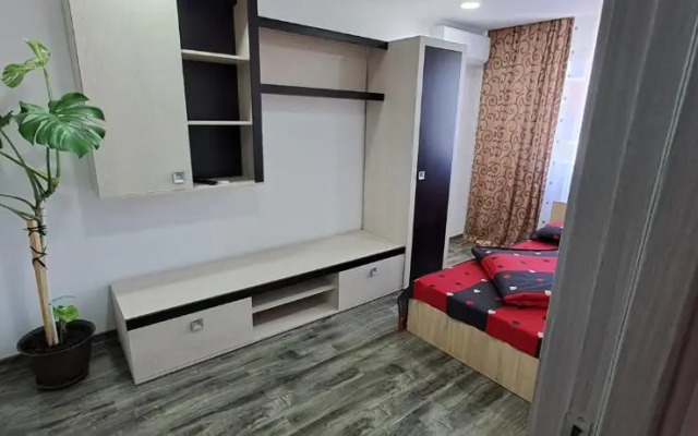 Apartament Bratu strada Rozelor Etaj 3