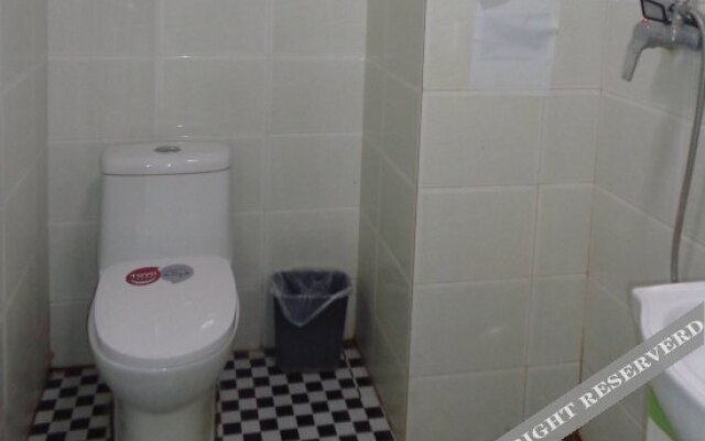 Tianhong Business Hostel