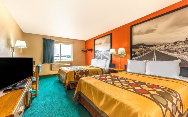 Super 8 By Wyndham Waco University Area