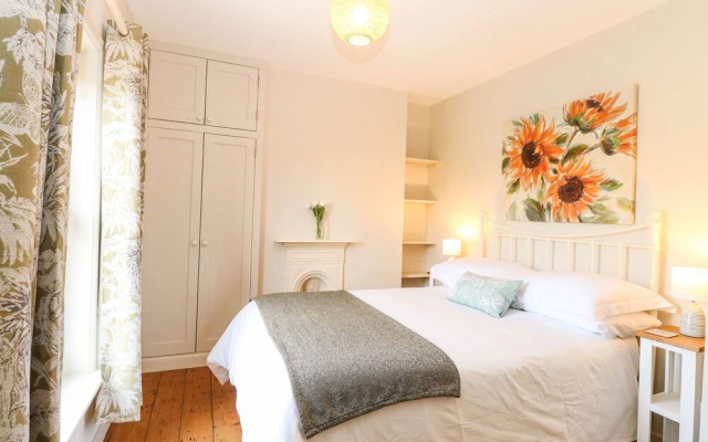 8 Melinda Cottage