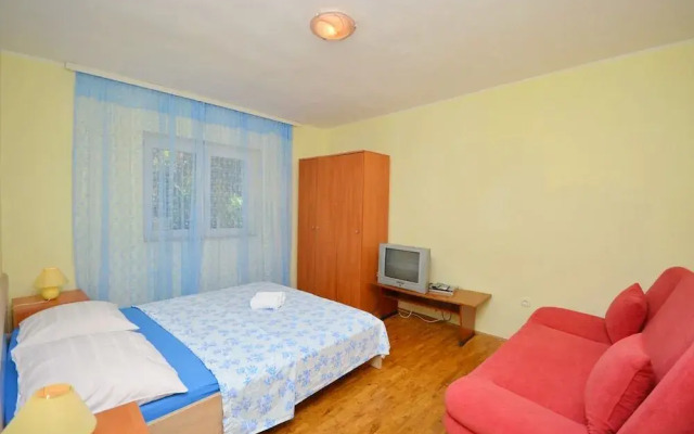 Apartment Dayspring
