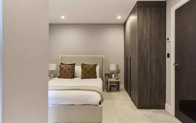 The Westbourne Park Place - Elegant 3bdr Flat