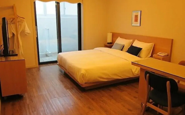 Tongyeong Geobukseon Hotel