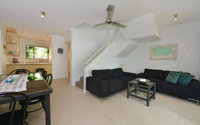 Tropical Reef Apartments