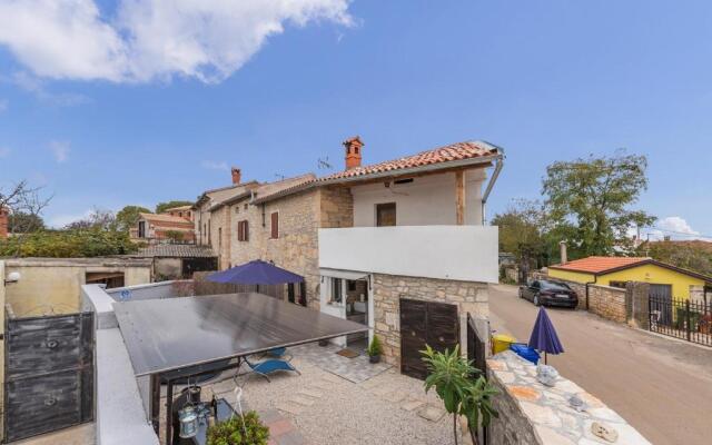 Apartment Dida Sime with Whirlpool