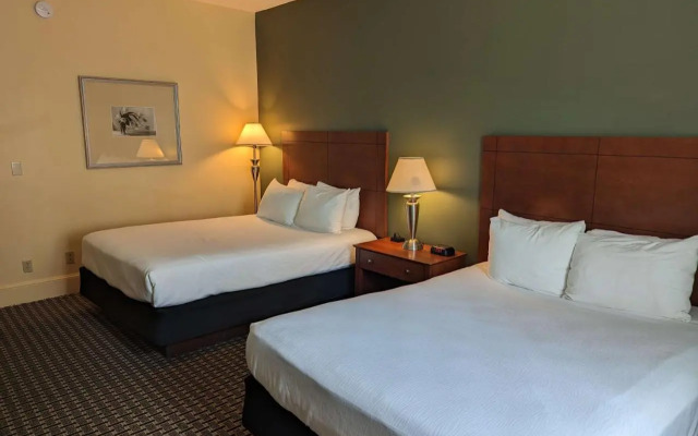 Parkwood Inn Magnuson Grand