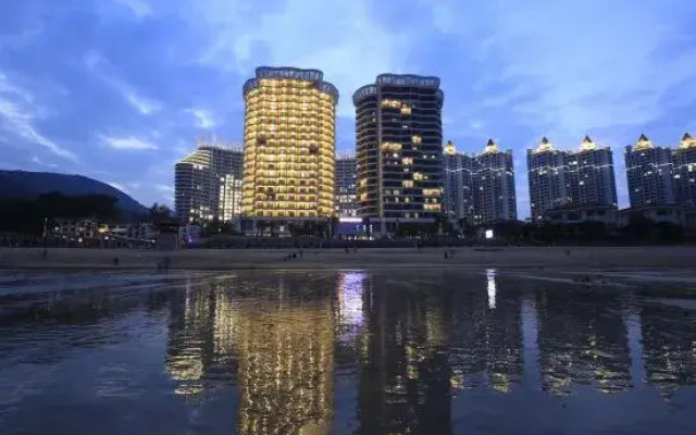 Sea Cadence Hotel