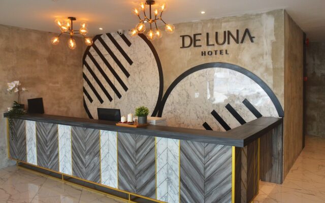 De Luna Hotel