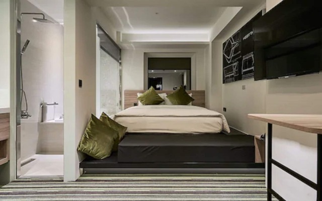CHECK inn Taichung Liming