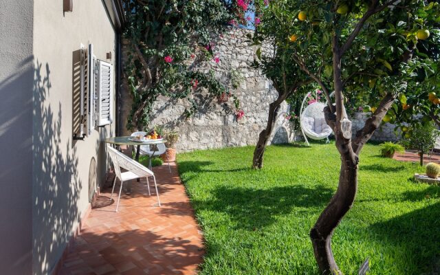 Villa Taormina Luxury Rooms & Apartments