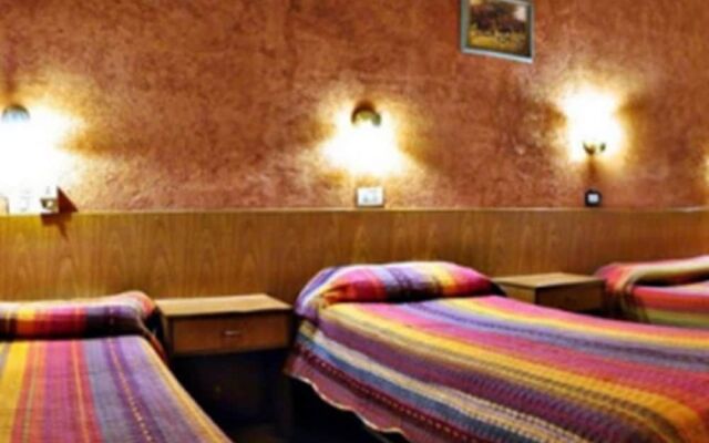 Backpackers Travel Hotel