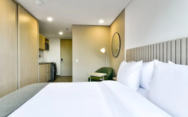 w Perfect Loft w Fabulous Deco in Santa Barbara