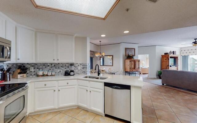 5506 Hampton Place South