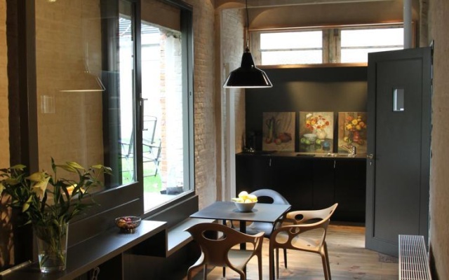 Studio 17
