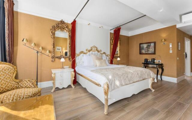 Bord'Eau Luxury Canal Suites