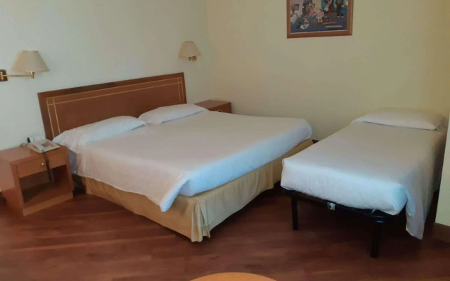 Delfino Taranto Hotel
