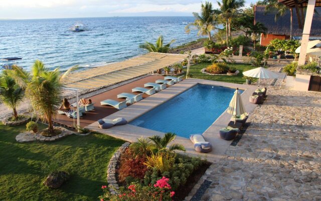 Emoha Dive Resort