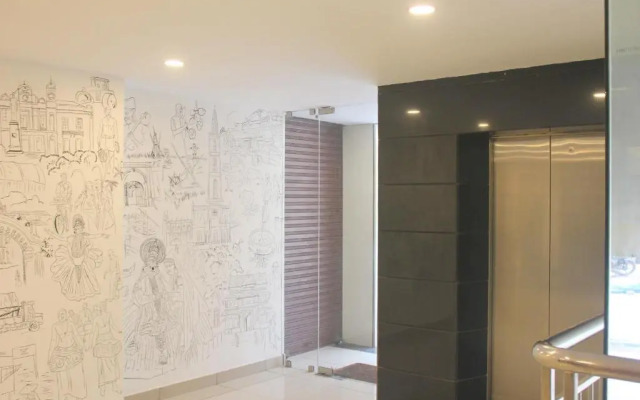 Aura Residency