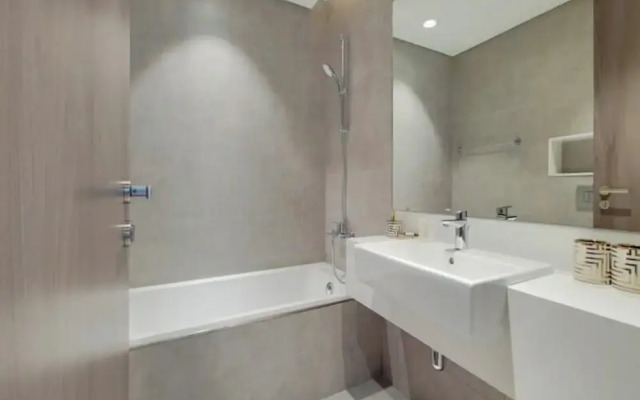 PVH | 1BR Lagoon View District One Residences