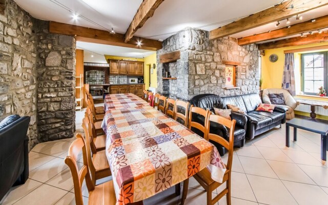 Modern Cottage in Rochefort with Private Garden