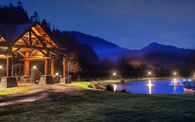 Gold Beach Oceanfront Estate - Mv28