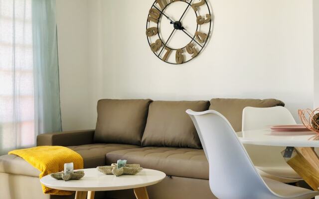 Canaryislandshost l Pool & Relax, close to the Beach