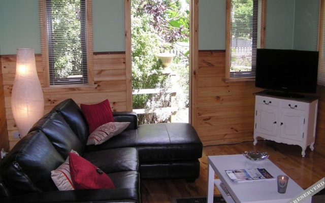 Karingal Homestead B&B – Guest Rooms – Inverloch