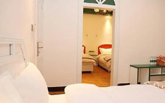 Mango Theme Hotel